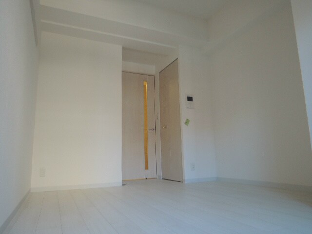 プレサンスみなと元町駅前の物件内観写真