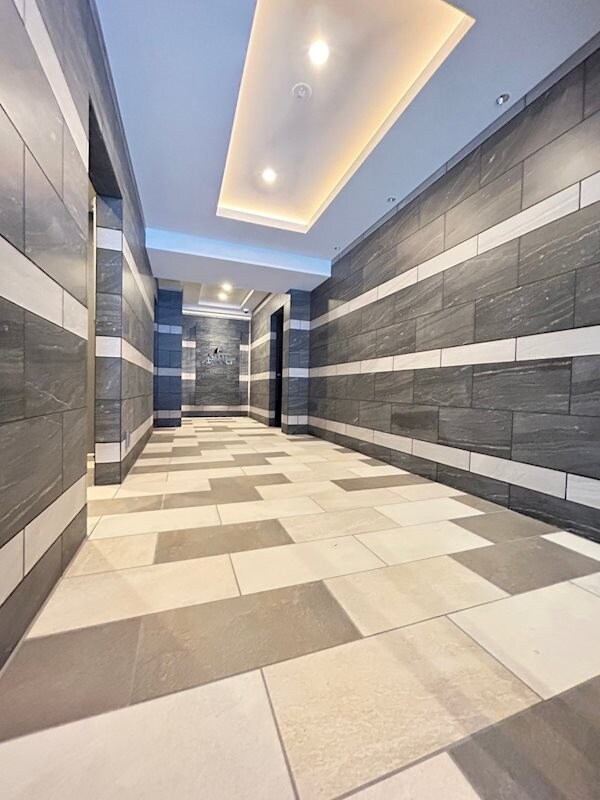 アドバンス三宮パルマの物件外観写真