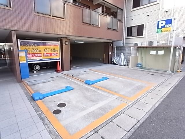 グローリー元町の物件外観写真