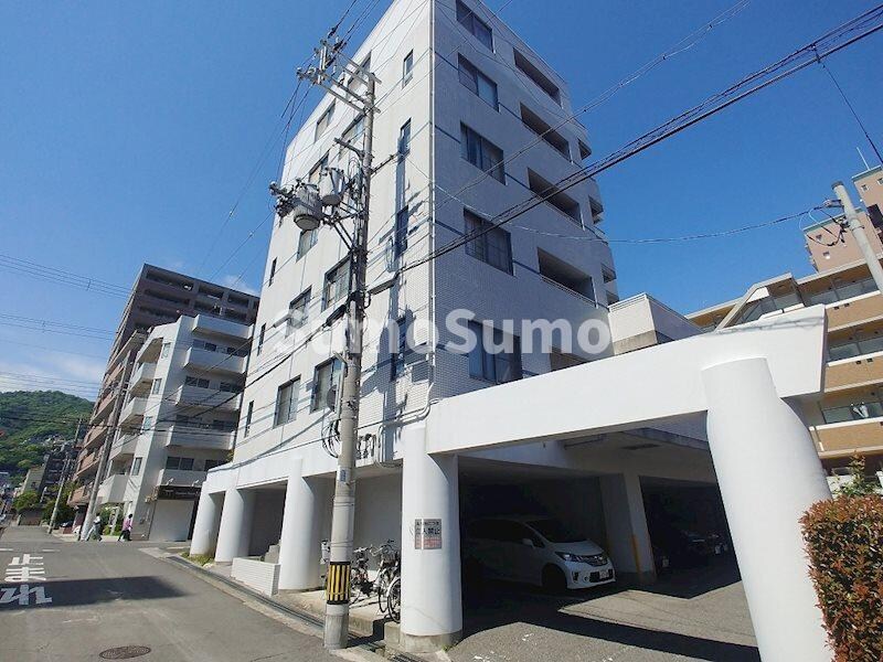 摂津本山駅 徒歩2分の物件外観写真