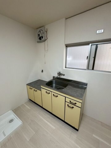 チャンピオン兵庫ビルの物件内観写真