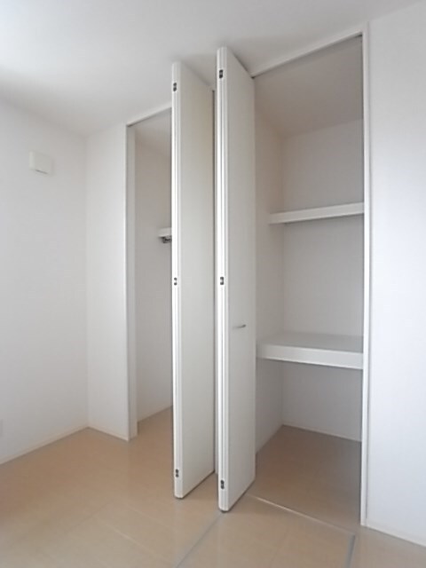 サニーレジデンスの物件内観写真