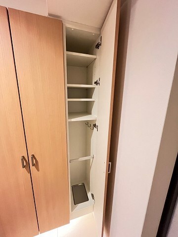 西宮北口駅 徒歩5分 2階の物件内観写真