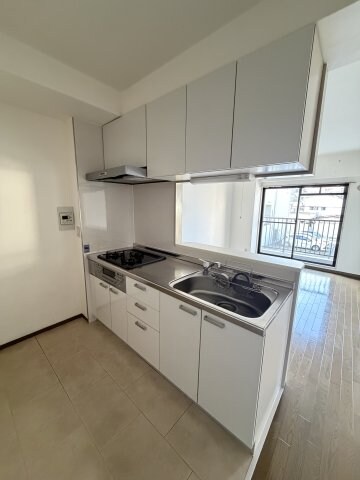 上沢駅 徒歩3分 2階の物件内観写真