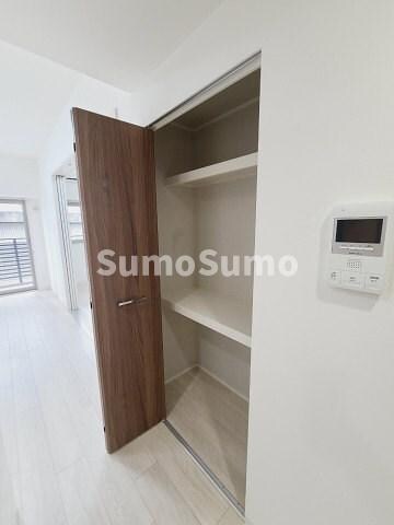 西宮駅 徒歩5分 4階の物件内観写真