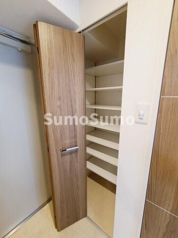 西宮駅 徒歩5分 4階の物件内観写真