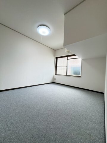 大石北町マンションの物件内観写真