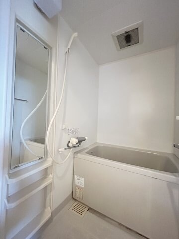 インベスト神戸エアフロントの物件内観写真