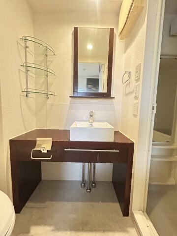 インベスト神戸エアフロントの物件内観写真