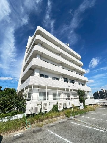 ホワイトヒルの物件外観写真