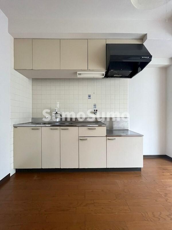 ジュエリー山手の物件内観写真