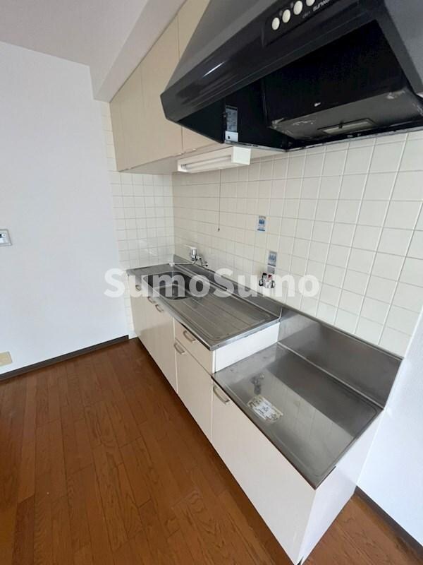 ジュエリー山手の物件内観写真