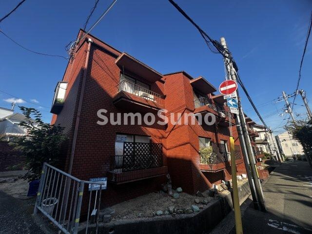 芦屋川駅 徒歩3分 1階の物件外観写真