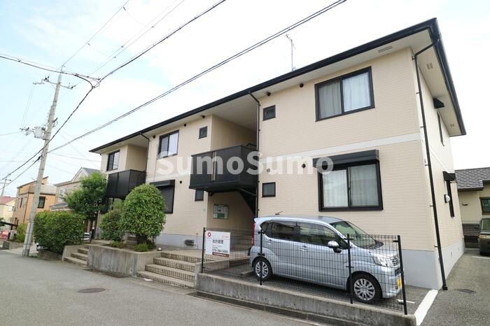 ヴァンコリーヌの物件外観写真