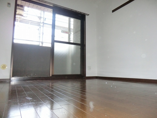 リーガル新神戸の物件内観写真