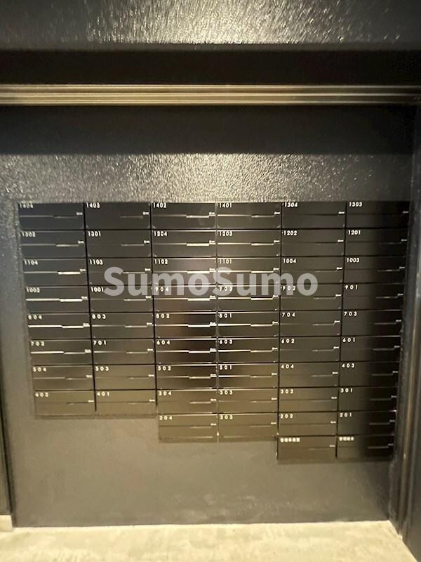 プレサンス三宮セントウエルの物件外観写真