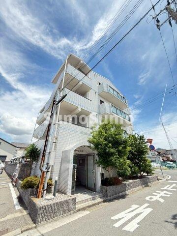 ラポール大観の物件外観写真