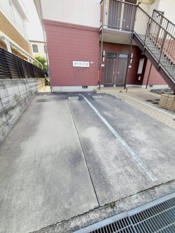 仁川駅 徒歩5分 1階の物件外観写真