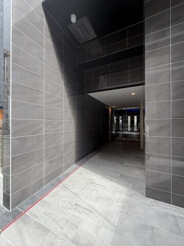 GENOVIA神戸新開地駅前の物件外観写真