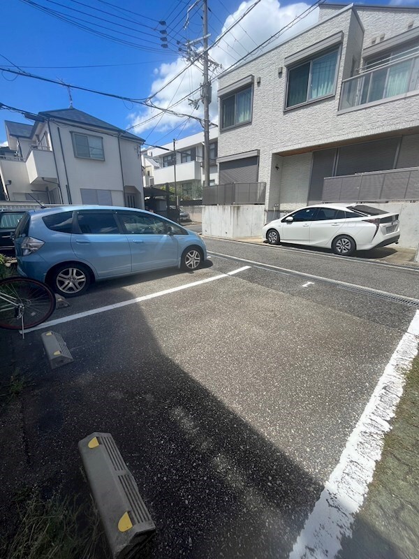 岡本駅 徒歩8分 1階の物件外観写真