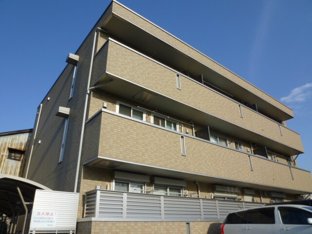 リバープレイス中山手の物件外観写真