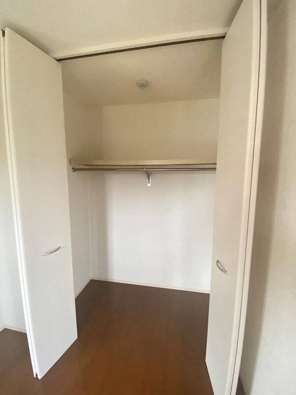 リバープレイス中山手の物件内観写真