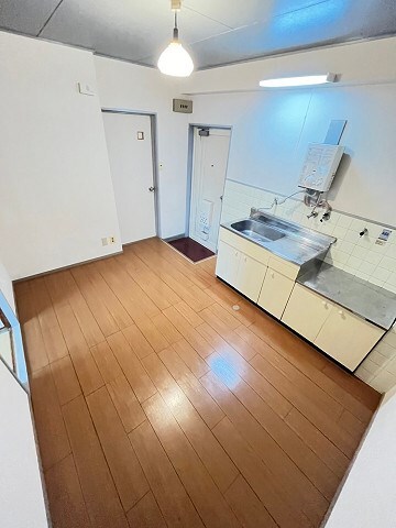 西宮駅 徒歩3分 3階の物件内観写真