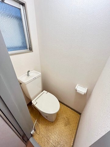 西宮駅 徒歩3分 3階の物件内観写真