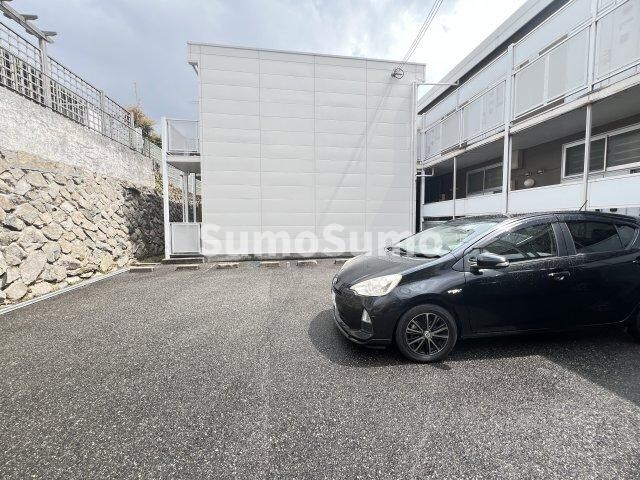 レオパレス岡本の物件外観写真