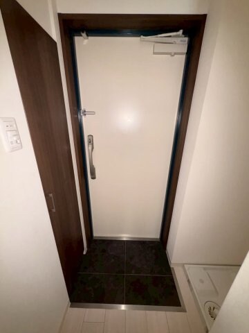 神戸駅 徒歩8分 2階の物件内観写真