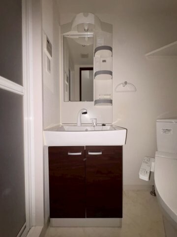 神戸駅 徒歩8分 2階の物件内観写真