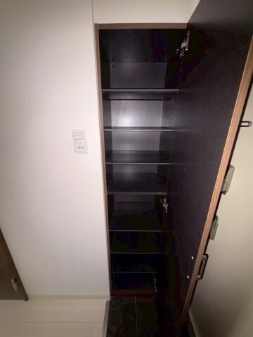 神戸駅 徒歩8分 2階の物件内観写真