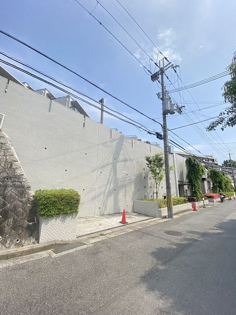 甲陽園駅 徒歩15分 7階の物件外観写真