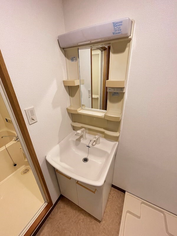 板宿駅 徒歩1分 8階の物件内観写真