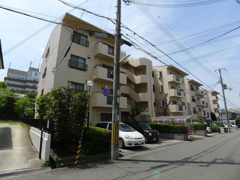 第二柏木ハイツの物件外観写真