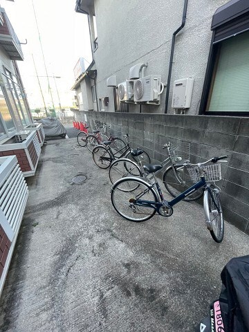 鳴尾・武庫川女子大前駅 徒歩9分 1階の物件外観写真