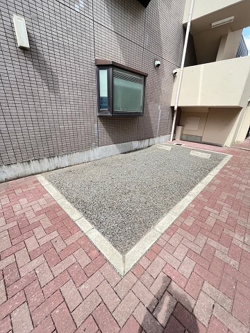 苦楽園口駅 徒歩2分 3階の物件外観写真