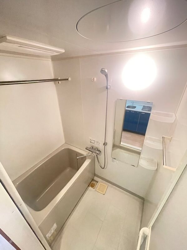 カスタリア三宮の物件内観写真