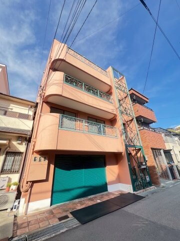 ＶＩＶＡ甲陽の物件外観写真