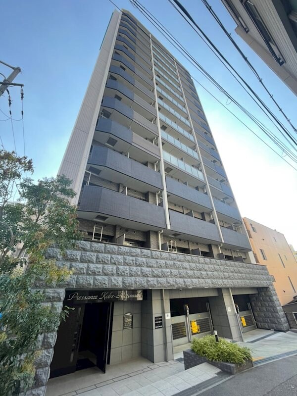 県庁前駅 徒歩5分の物件外観写真