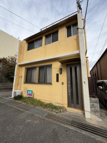 マンション平和の物件外観写真