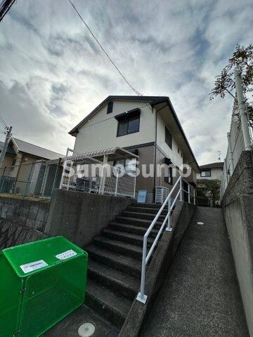 モンマルトルの物件外観写真