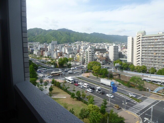 三ノ宮駅 徒歩7分 4階の物件外観写真