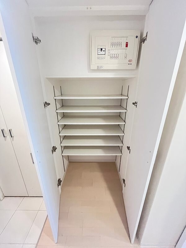 レジディア神戸磯上の物件内観写真