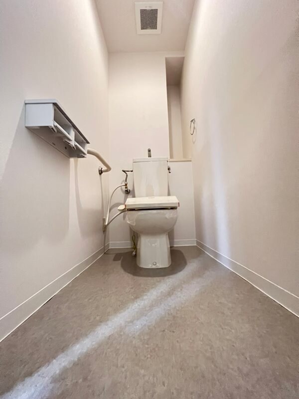 フロレセール南六甲の物件内観写真