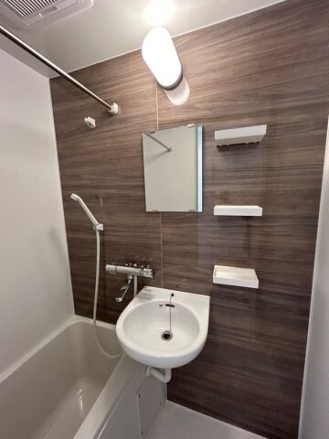 湊川公園駅 徒歩12分 3階の物件内観写真