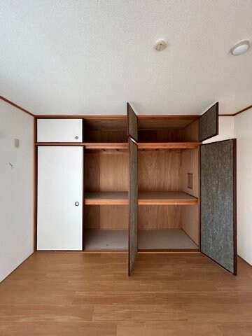 湊川公園駅 徒歩12分 2階の物件内観写真