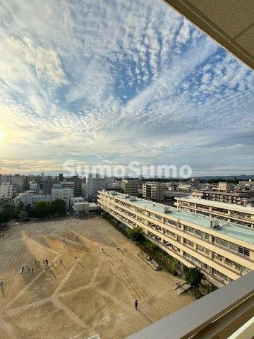 江坂駅 徒歩5分 10階の物件内観写真