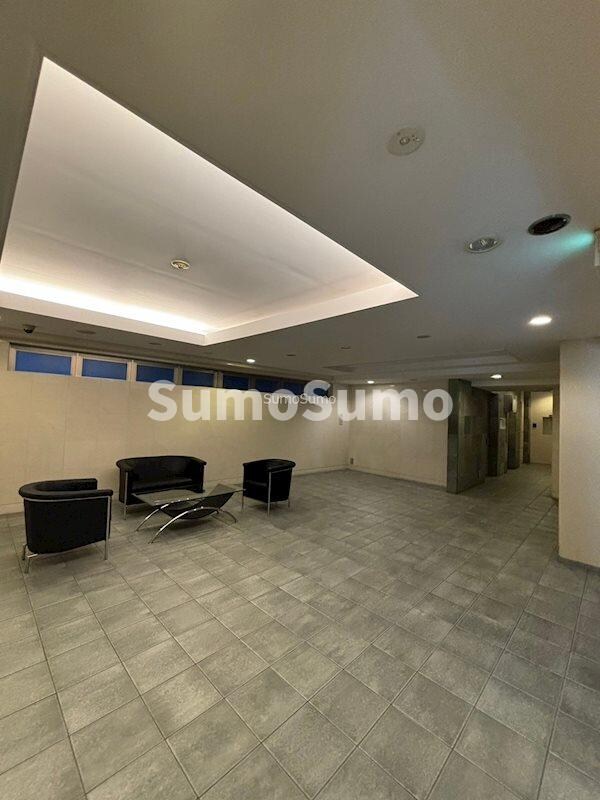 本町駅 徒歩3分 10階の物件外観写真