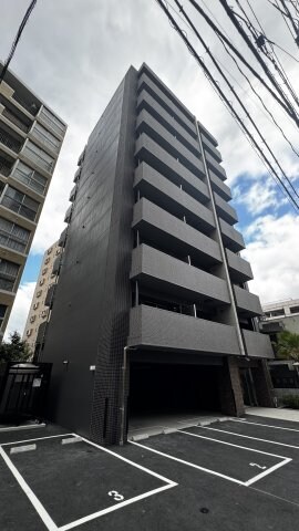 Alivis六本松の物件外観写真